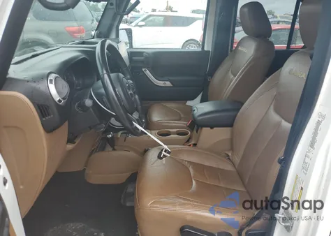 2013 Jeep Wrangler Unlimited Sahara из США, поврежденный, VIN 1C4BJWEG6DL686953